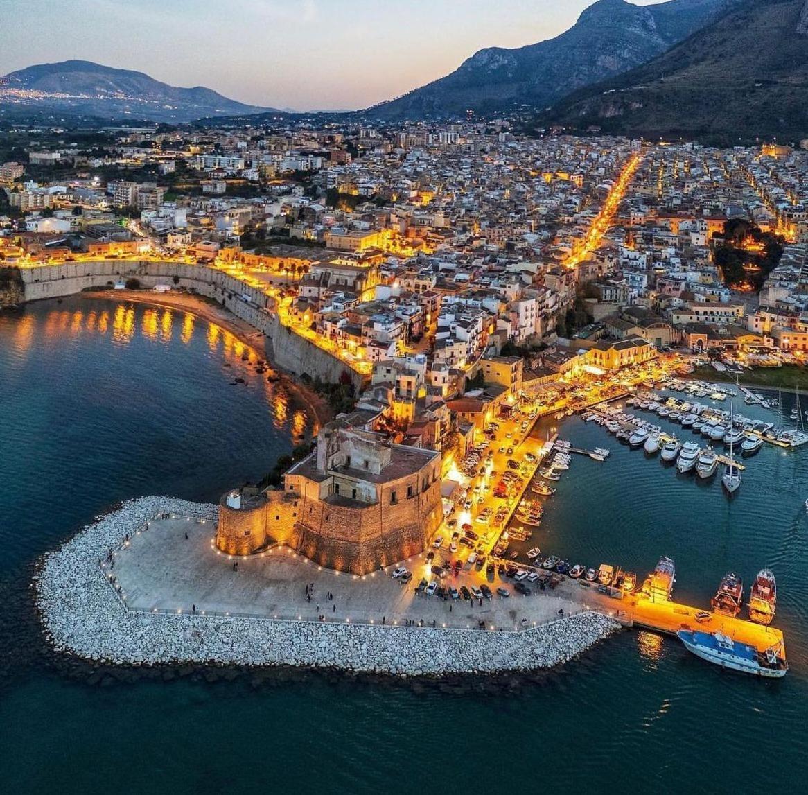 Domus Federiciana Hotel Castellammare del Golfo Ngoại thất bức ảnh